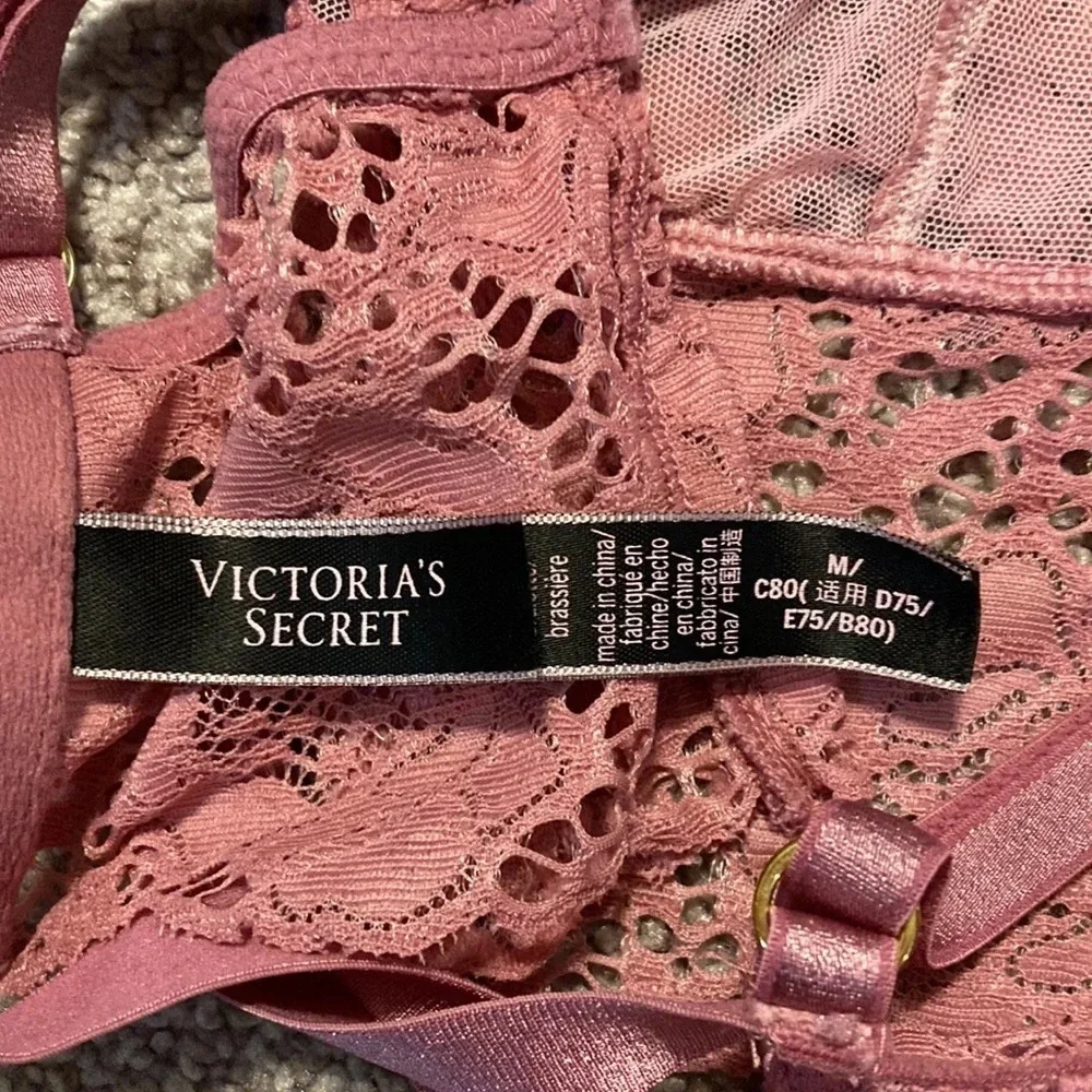 Victoria’s Secret Very Sexy Lace Longline Bralette in size M
